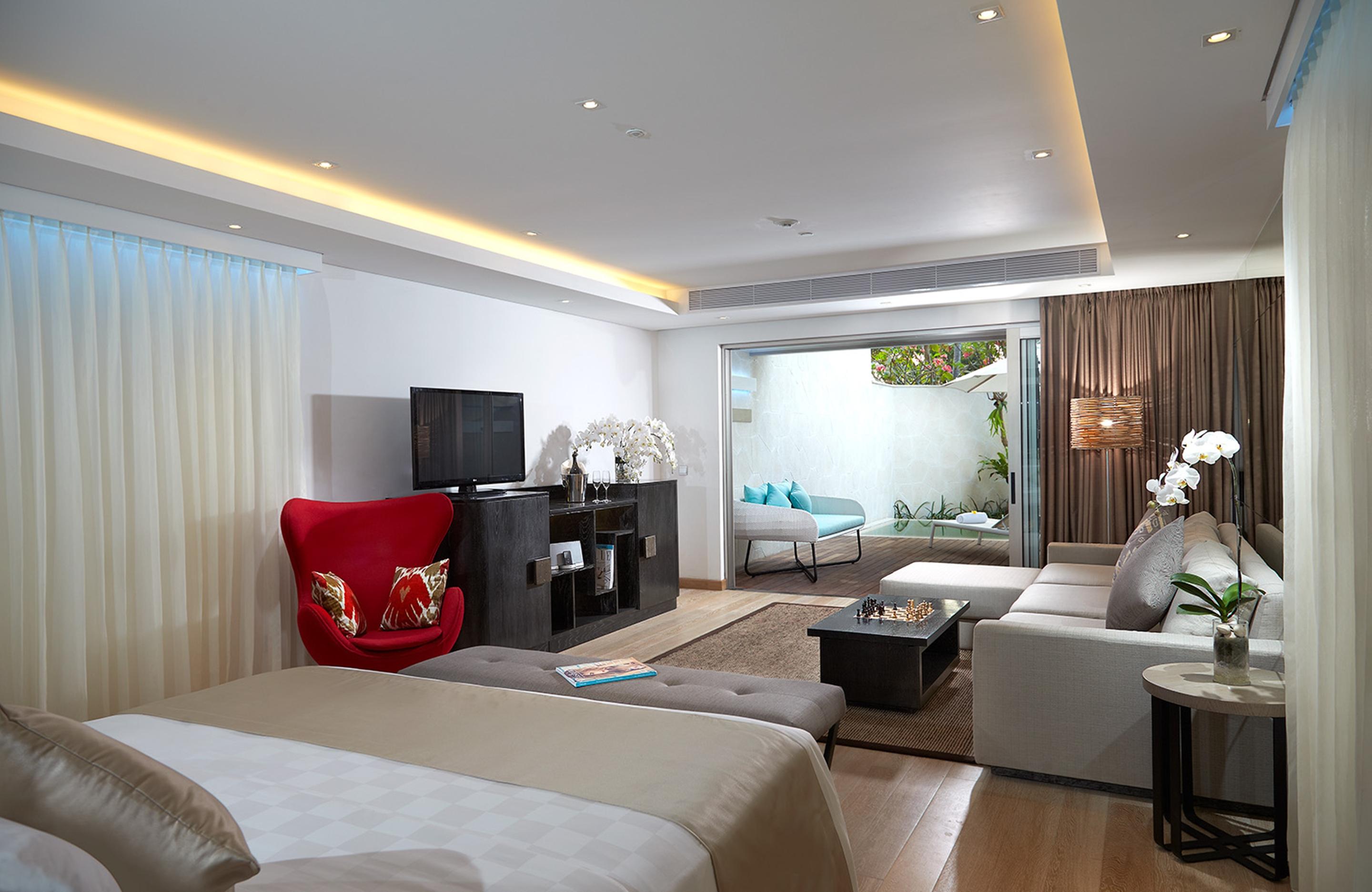 ดับเบิล ซิกซ์ ลักซัวรี โฮเต็ล ซมีญะก์ Hotel เซมินยัค ภายนอก รูปภาพ A suite at the hotel