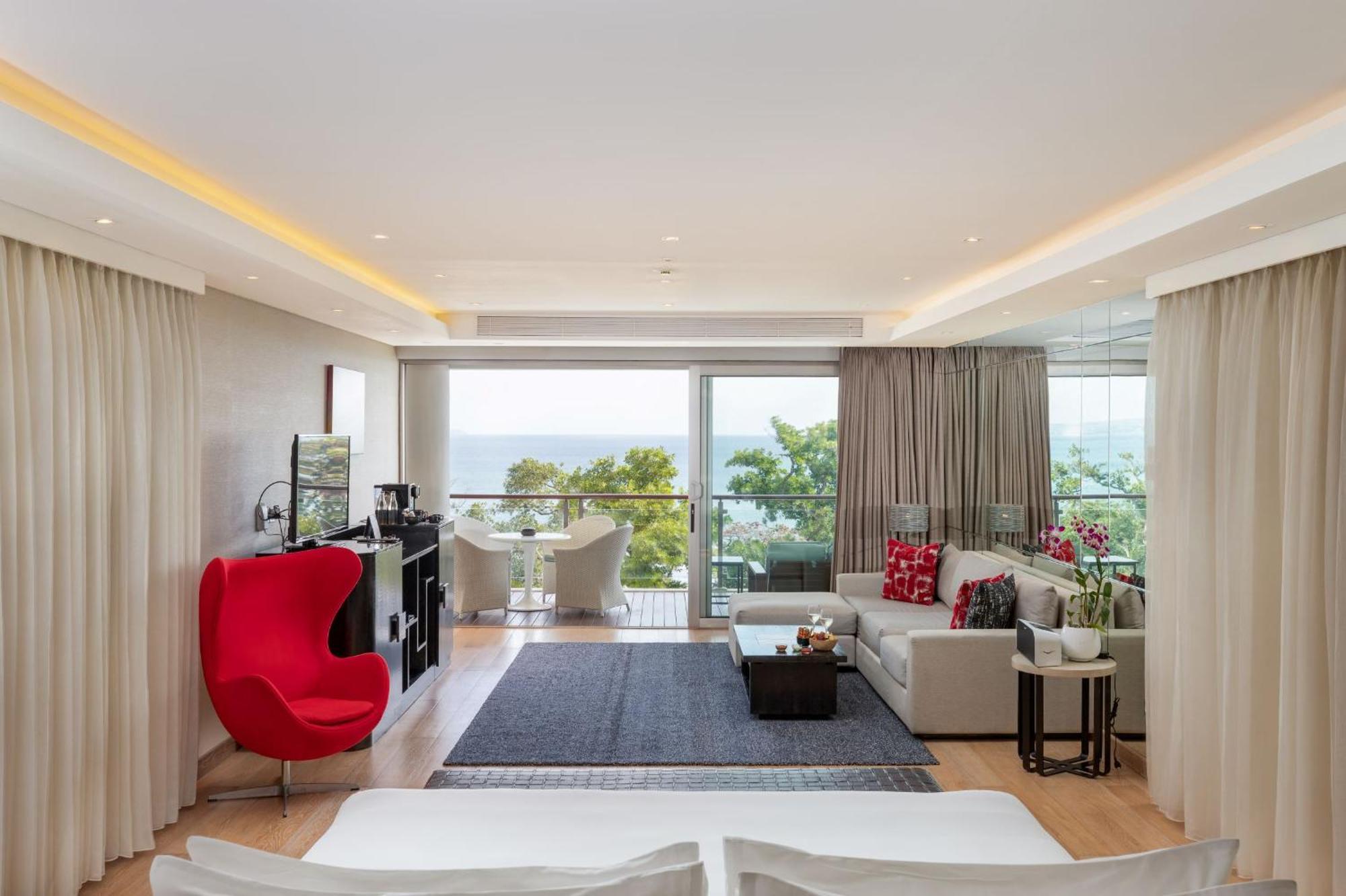 ดับเบิล ซิกซ์ ลักซัวรี โฮเต็ล ซมีญะก์ Hotel เซมินยัค ภายนอก รูปภาพ A living room at The View